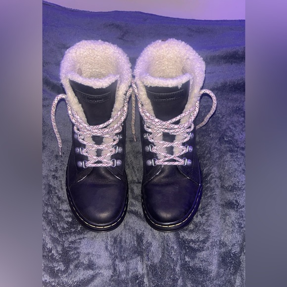 Doc Martens women’s size 7 - Picture 1 of 4